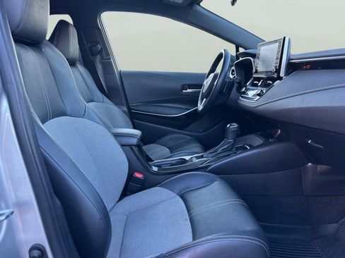 Used 2020 Toyota Corolla XSE image 20