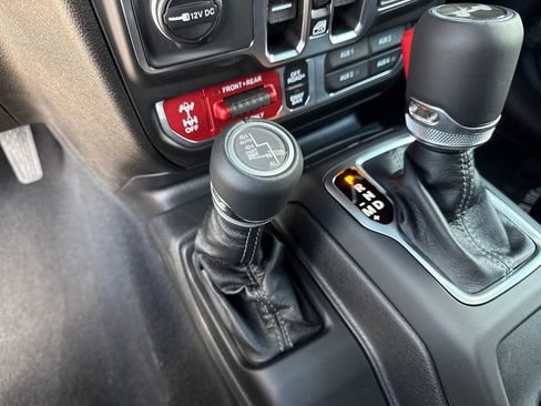 New 2026 Jeep Wrangler Unlimited Rubicon 392 w/ Quick Order Package 27X Moab AWD/4WD image 27