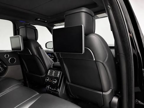 Used 2018 Land Rover Range Rover Autobiography AWD/4WD image 18