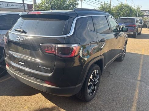 Used 2024 Jeep Compass Limited AWD/4WD image 8