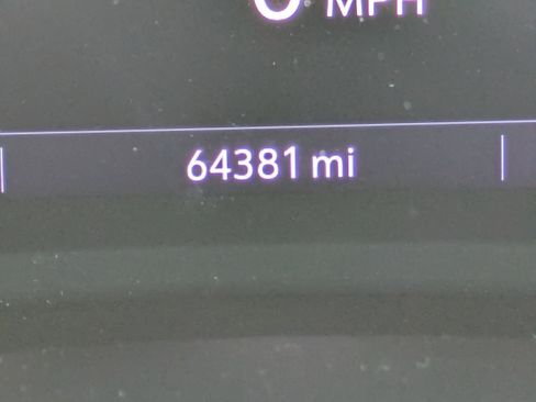 Used 2021 Chevrolet TrailBlazer RS w/ Technology Package image 19