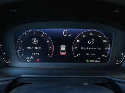 Certified 2025 Honda Accord SE image 27