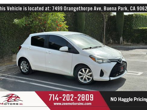 Used 2015 Toyota Yaris LE image 1