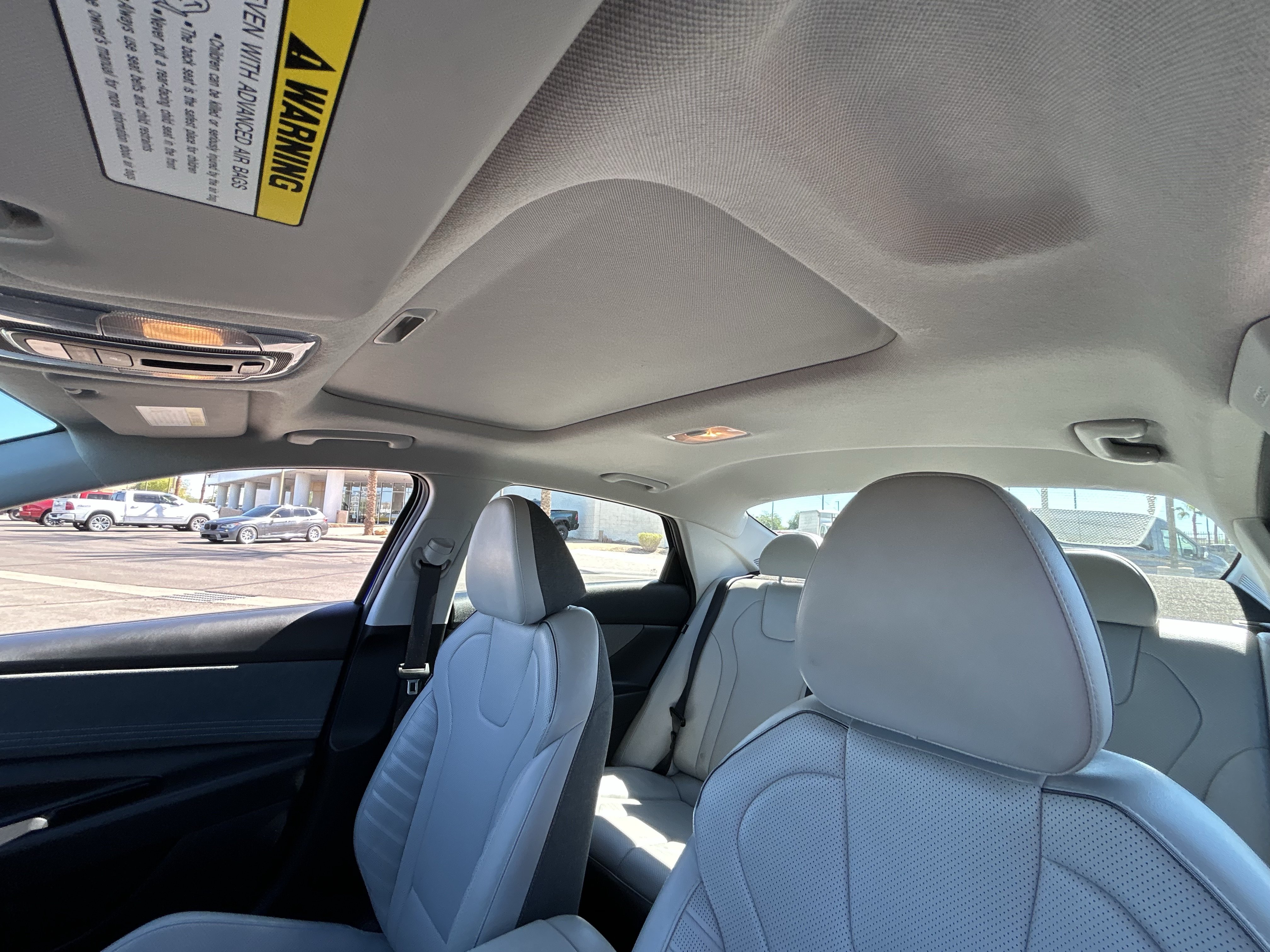 Used 2025 Hyundai Elantra Limited FWD image 20