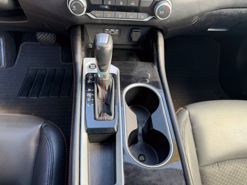 Used 2025 Nissan Altima 2.5 SR FWD image 29