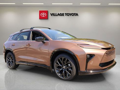 New 2026 Toyota Crown Signia AWD/4WD image 7
