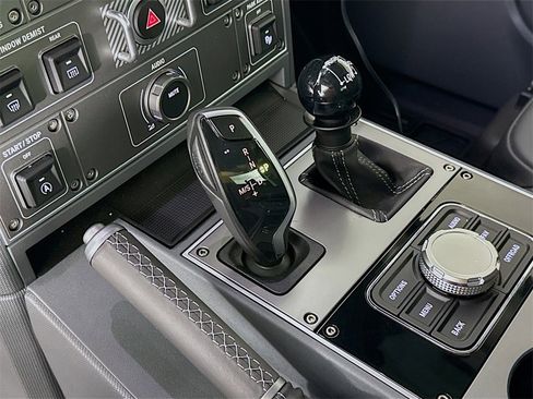 Used 2025 INEOS Grenadier Fieldmaster Edition image 16