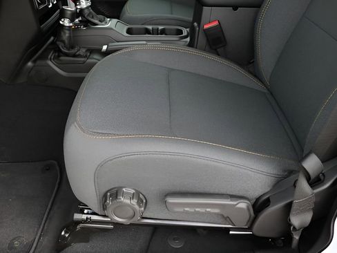 New 2026 Jeep Gladiator Sport AWD/4WD image 12