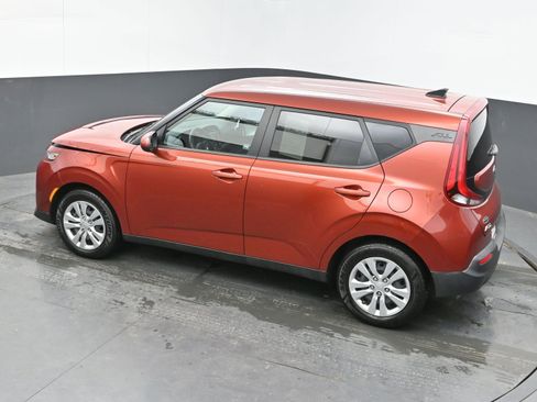 Used 2021 Kia Soul LX image 33