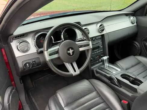 Used 2009 Ford Mustang Premium RWD image 19
