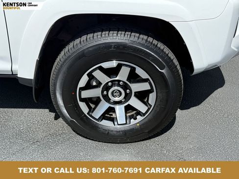 Used 2024 Toyota 4Runner TRD Off-Road AWD/4WD image 15