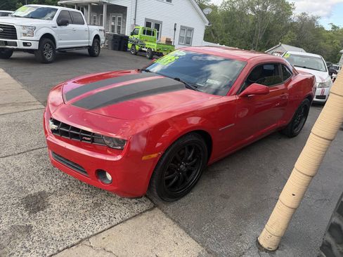 Used 2011 Chevrolet Camaro LT w/ RS Package RWD image 7