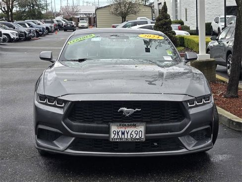 Used 2024 Ford Mustang Premium image 2