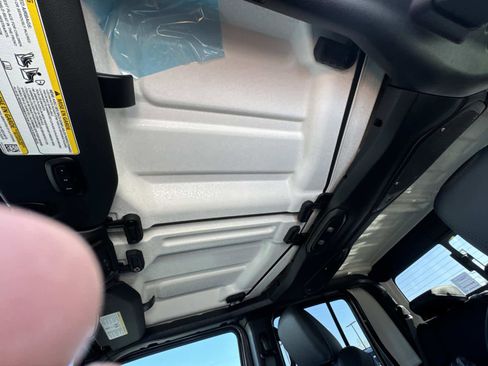 New 2026 Jeep Gladiator Rubicon image 12