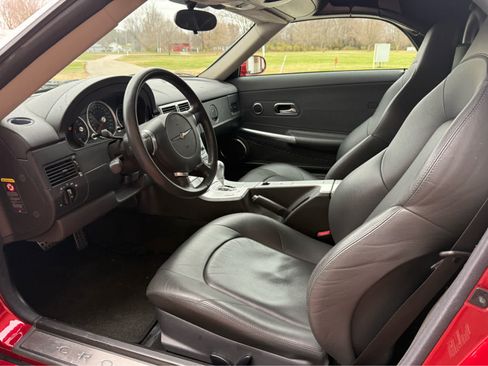 Used 2005 Chrysler Crossfire Limited RWD image 15