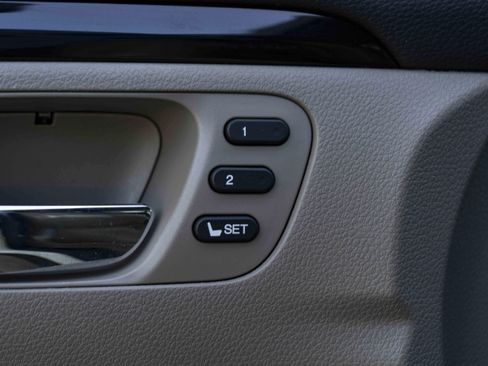 Used 2021 Honda Pilot Touring image 39