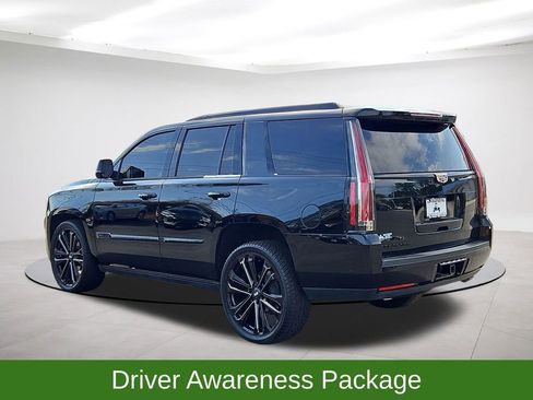 Used 2020 Cadillac Escalade Premium Luxury image 5