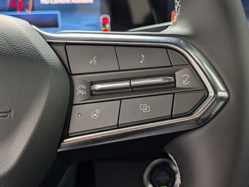 New 2026 Chevrolet Traverse LT image 21