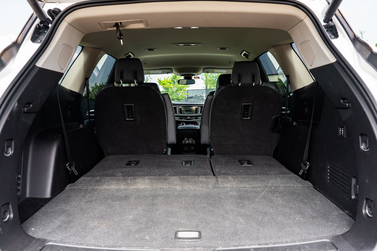 Used 2018 Buick Enclave Premium FWD image 16