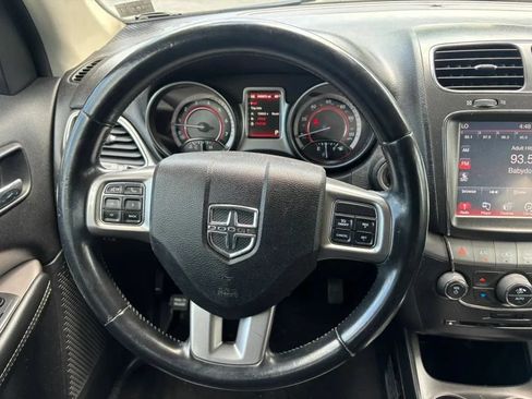Used 2019 Dodge Journey Crossroad FWD image 19
