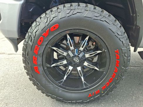 Used 2020 RAM 1500 Big Horn AWD/4WD image 9