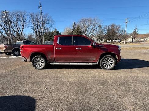 Used 2019 Chevrolet Silverado 1500 High Country w/ Technology Package image 4