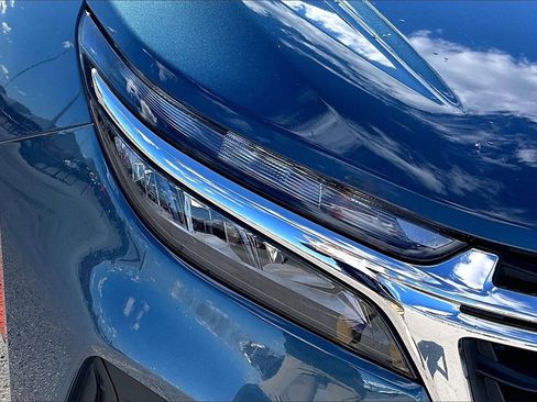 Used 2024 Chevrolet Equinox LS w/ LS Convenience Package image 27