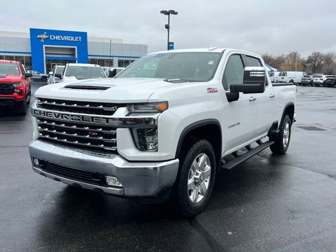 Certified 2022 Chevrolet Silverado 3500 LTZ AWD/4WD image 2