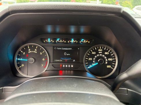 Used 2018 Ford F150 XLT w/ Equipment Group 302A Luxury AWD/4WD image 12