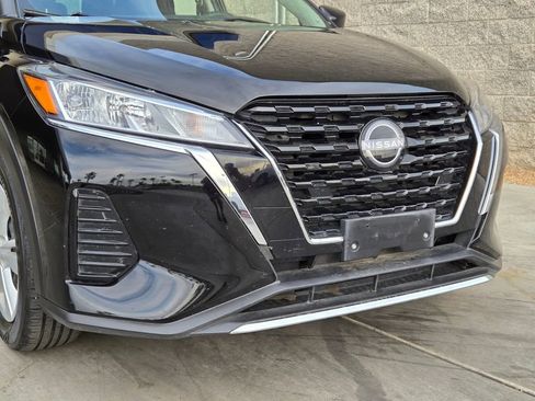Used 2024 Nissan Kicks S FWD image 7