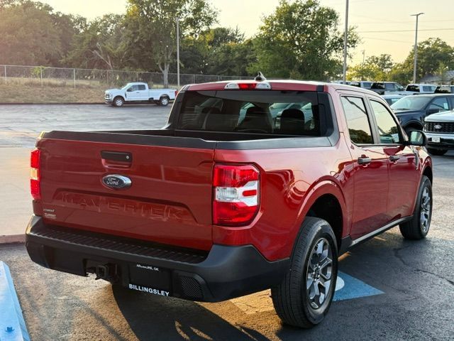 Used 2024 Ford Maverick XLT FWD image 3