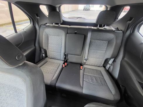 Used 2024 Chevrolet Equinox LT FWD image 12