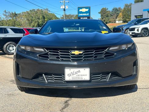 Used 2023 Chevrolet Camaro LT image 4