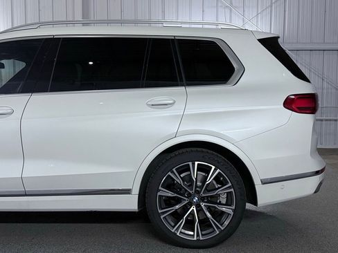 Used 2021 BMW X7 xDrive40i w/ Premium Package 2 image 13
