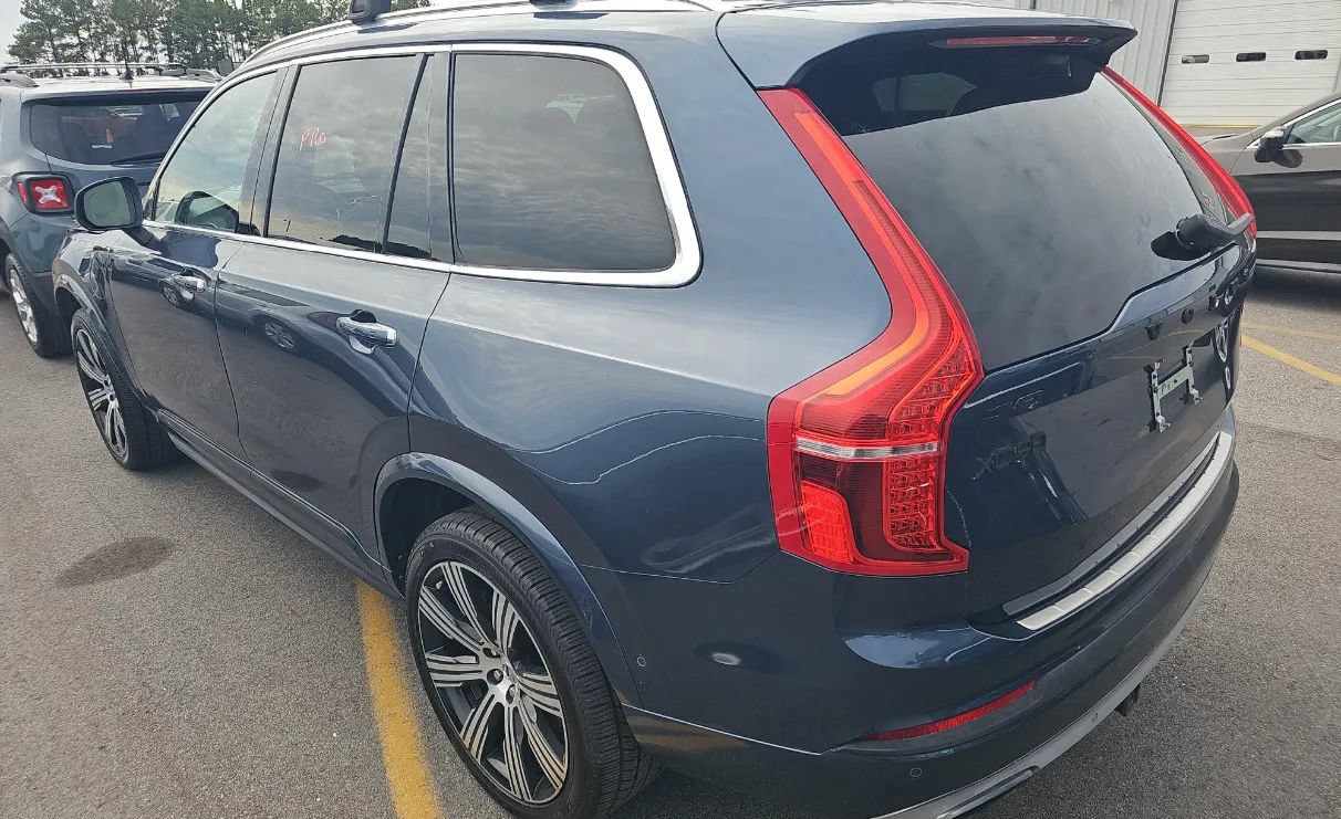 Used 2020 Volvo XC90 T8 Inscription AWD/4WD image 4