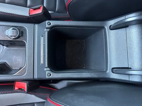 Used 2022 Volkswagen GTI Autobahn image 26