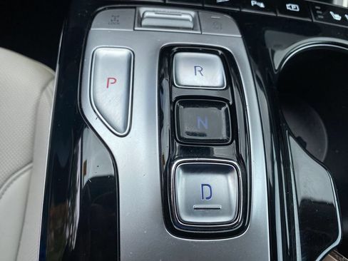 Used 2023 Hyundai Tucson Limited AWD/4WD image 17