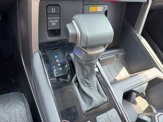 Used 2024 Toyota Tundra Limited AWD/4WD image 85