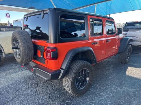 Used 2023 Jeep Wrangler Unlimited Rubicon w/ Xtreme 35 Tire Package image 6