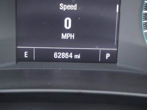 Used 2024 Chevrolet Malibu LT image 11