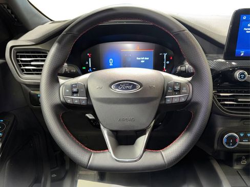 Certified 2025 Ford Escape ST-Line image 27