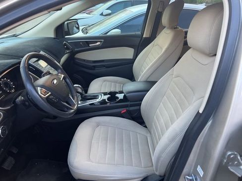 Used 2017 Ford Edge SEL image 6