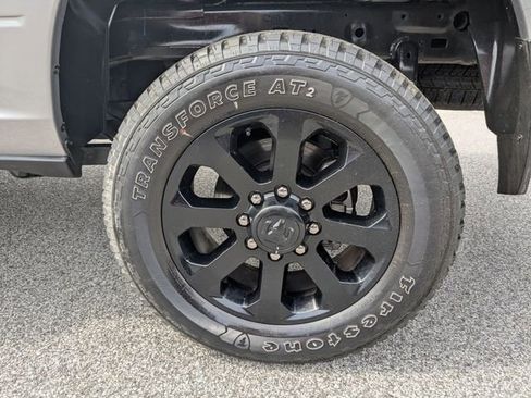 Used 2024 RAM 2500 Big Horn w/ Night Edition AWD/4WD image 17