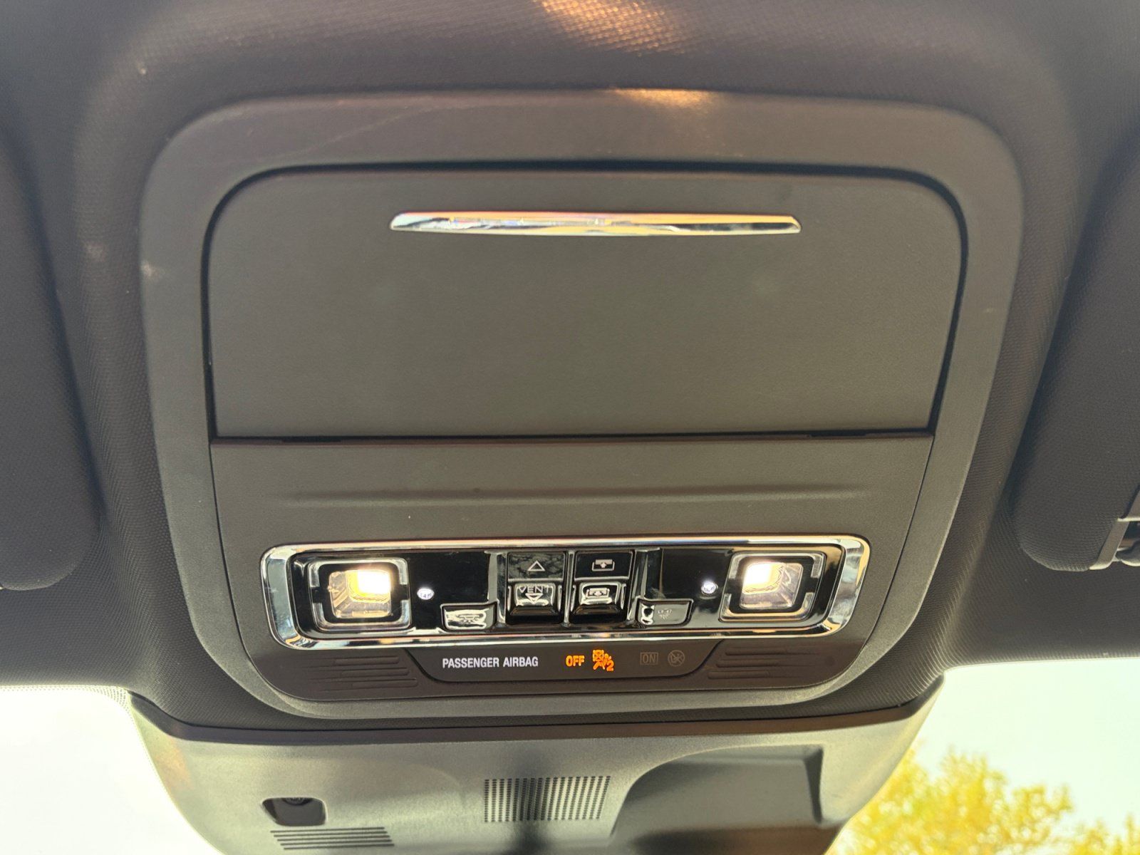 Used 2021 Lincoln Corsair Reserve w/ Equipment Group 201A AWD/4WD image 16