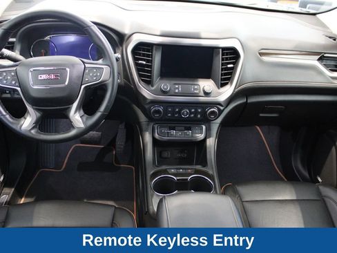 Used 2023 GMC Acadia AT4 w/ Technology Package AWD/4WD image 8