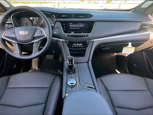 New 2026 Cadillac XT5 Premium Luxury w/ LPO, ONYX Package AWD/4WD image 7