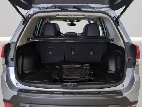 Certified 2023 Subaru Forester Limited AWD/4WD image 23