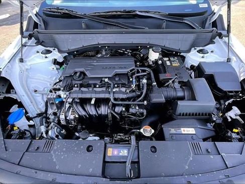 New 2026 Hyundai Kona SE FWD image 10