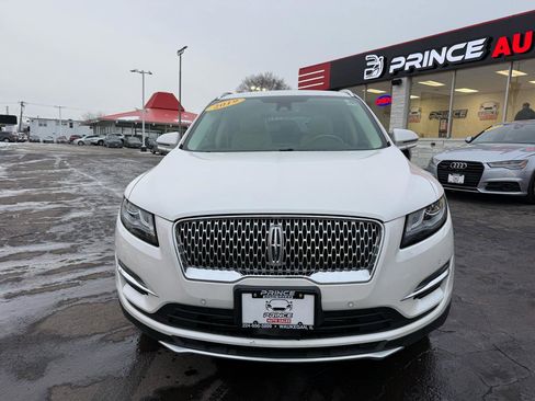 Used 2019 Lincoln MKC Reserve image 2