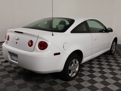 Used 2005 Chevrolet Cobalt Coupe FWD image 8